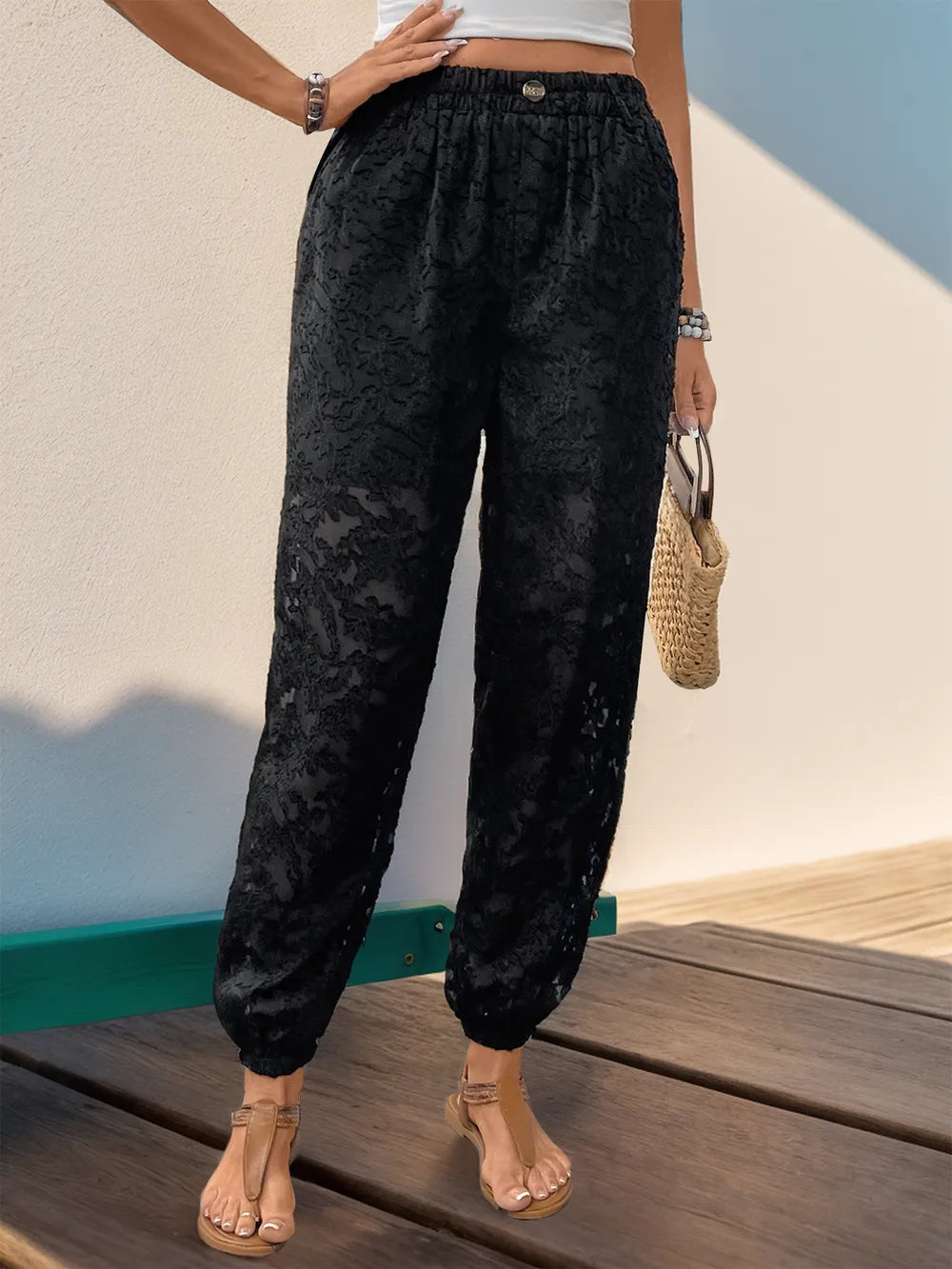 Perfee Pocketed Lace Elastic Waist Pants – Trendsi | ClozArt