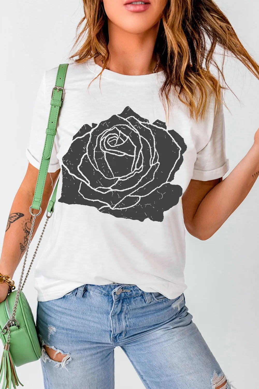 Rose Graphic Round Neck Short Sleeve T-Shirt – Trendsi | ClozArt