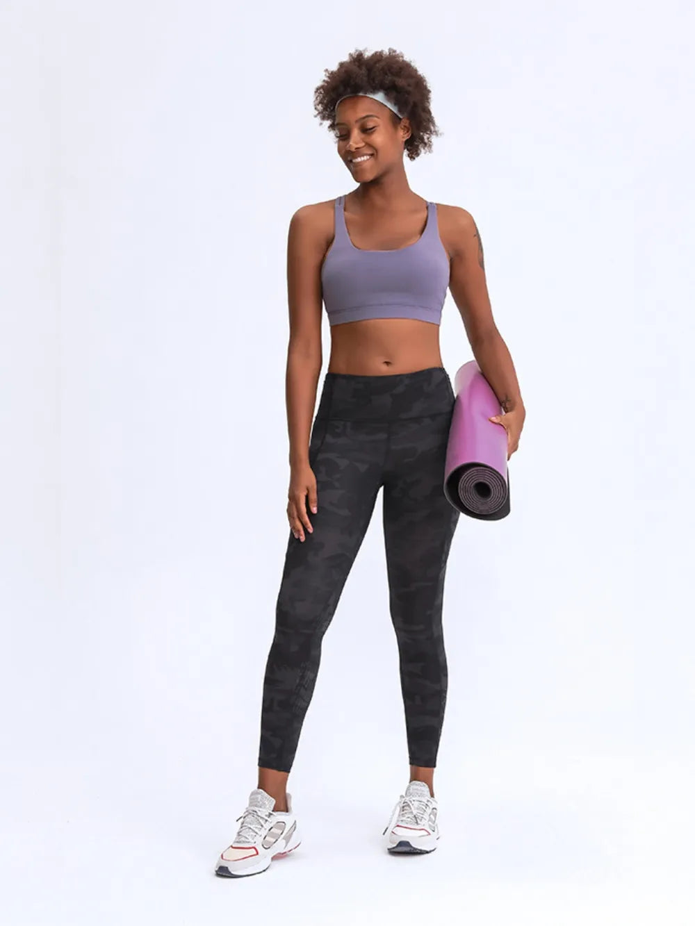 Millennia Wide Waistband Leggings with Pockets – Trendsi | ClozArt