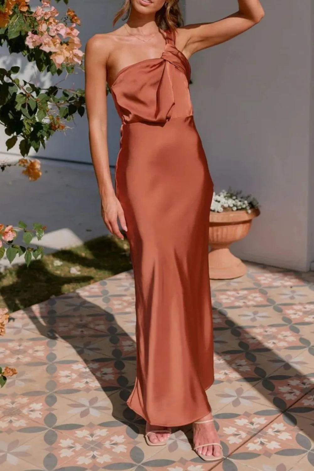 One Shoulder Sleeveless Maxi Dress – Trendsi | ClozArt