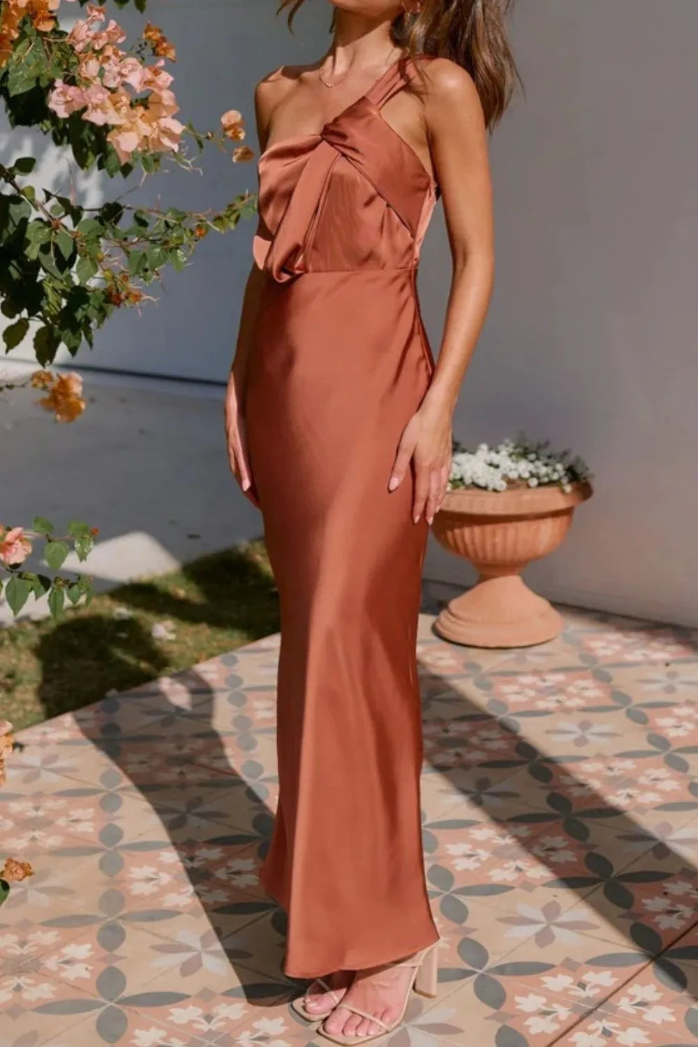 One Shoulder Sleeveless Maxi Dress – Trendsi | ClozArt