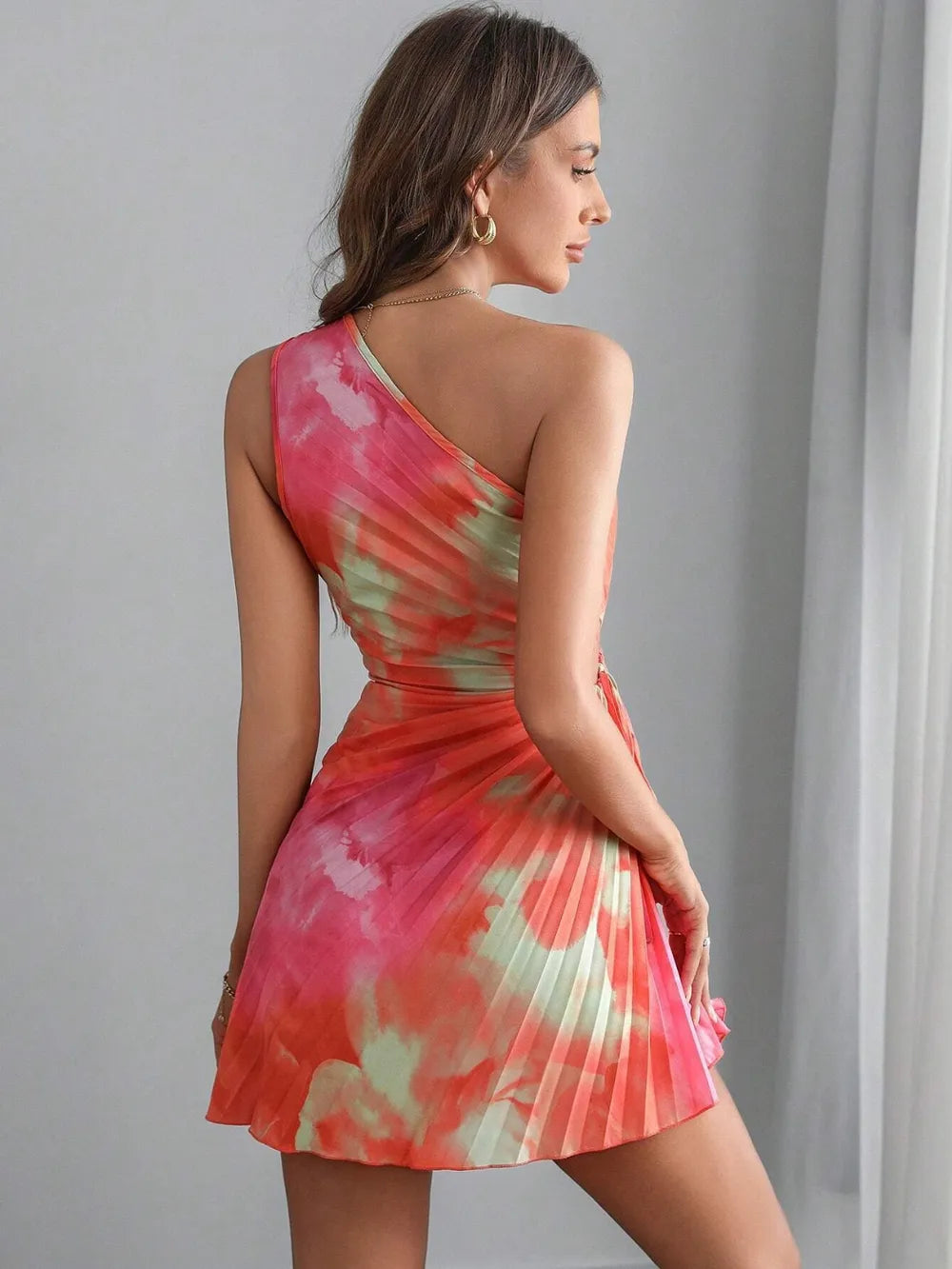 Cutout Drawstring Pleated Tie-Dye Sleeveless Mini Dress – Trendsi | ClozArt