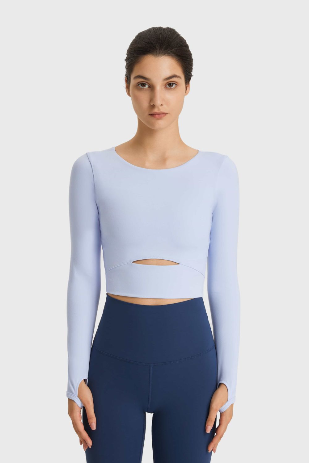 Millennia Cutout Long Sleeve Cropped Sports Top – Trendsi | ClozArt