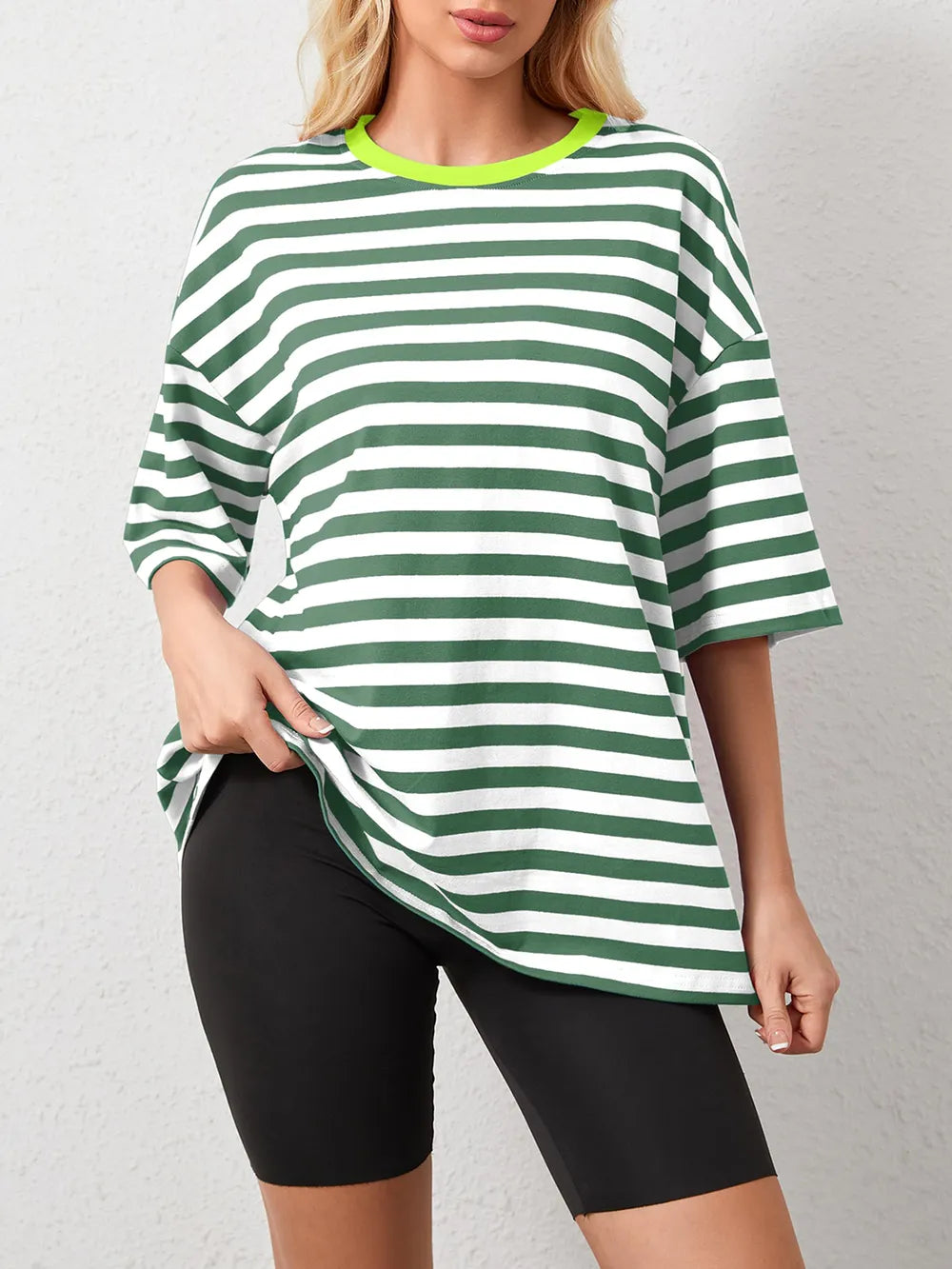 Striped Round Neck Half Sleeve T-Shirt – Trendsi | ClozArt