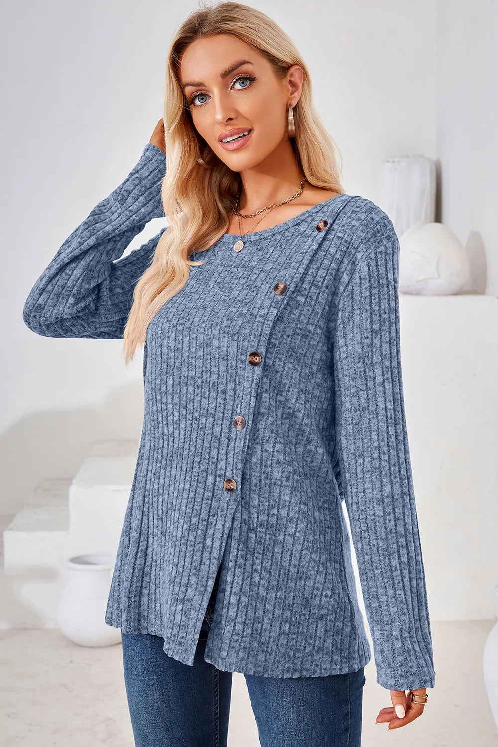 Round Neck Long Sleeve T-Shirt – Trendsi | ClozArt