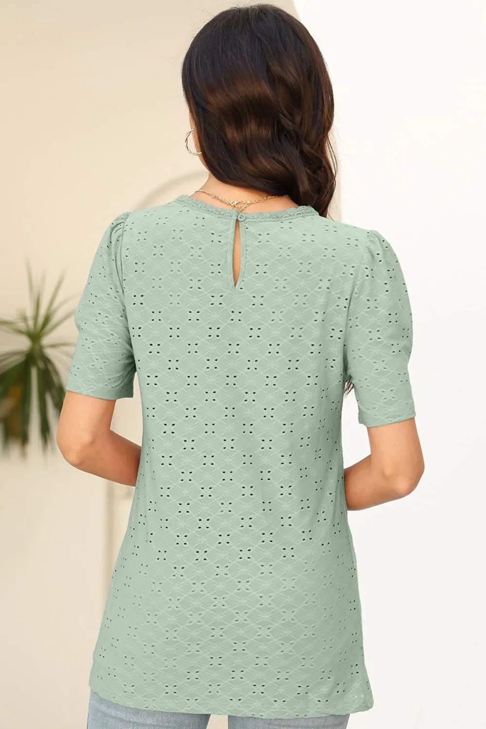 Eyelet Round Neck Short Sleeve T-Shirt – Trendsi | ClozArt