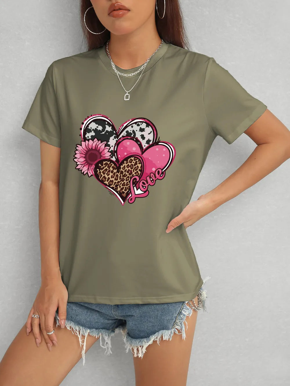Heart Round Neck Short Sleeve T-Shirt – Trendsi | ClozArt
