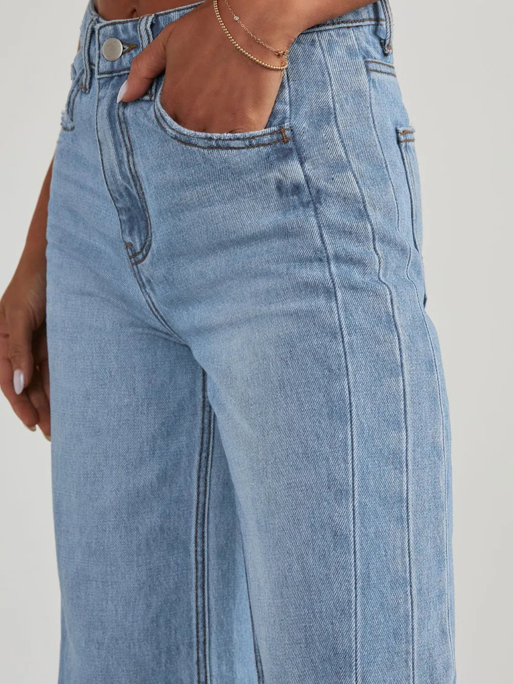 Raw Hem Wide Leg Jeans with Pockets – Trendsi | ClozArt