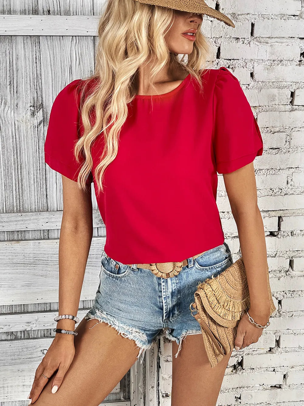 Perfee Round Neck Slit Short Sleeve Top – Trendsi | ClozArt