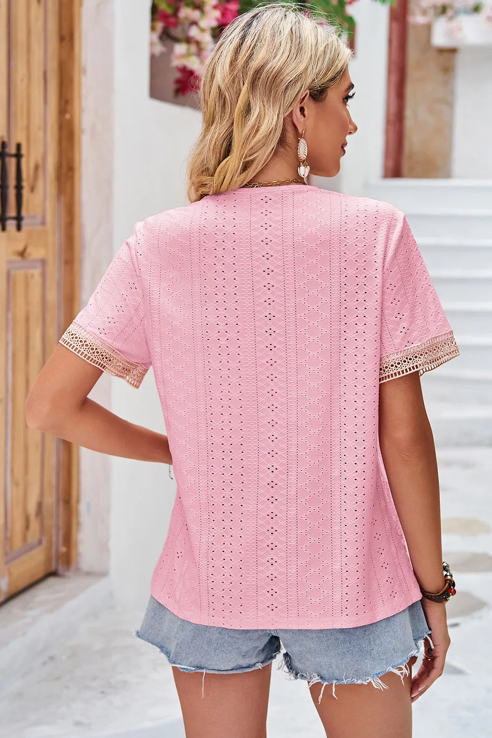 Eyelet V-Neck Short Sleeve T-Shirt – Trendsi | ClozArt