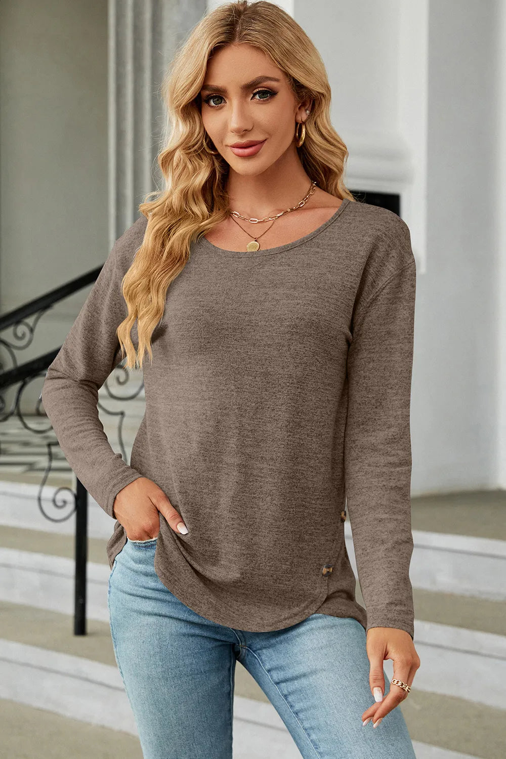 Round Neck Long Sleeve T-Shirt – Trendsi | ClozArt