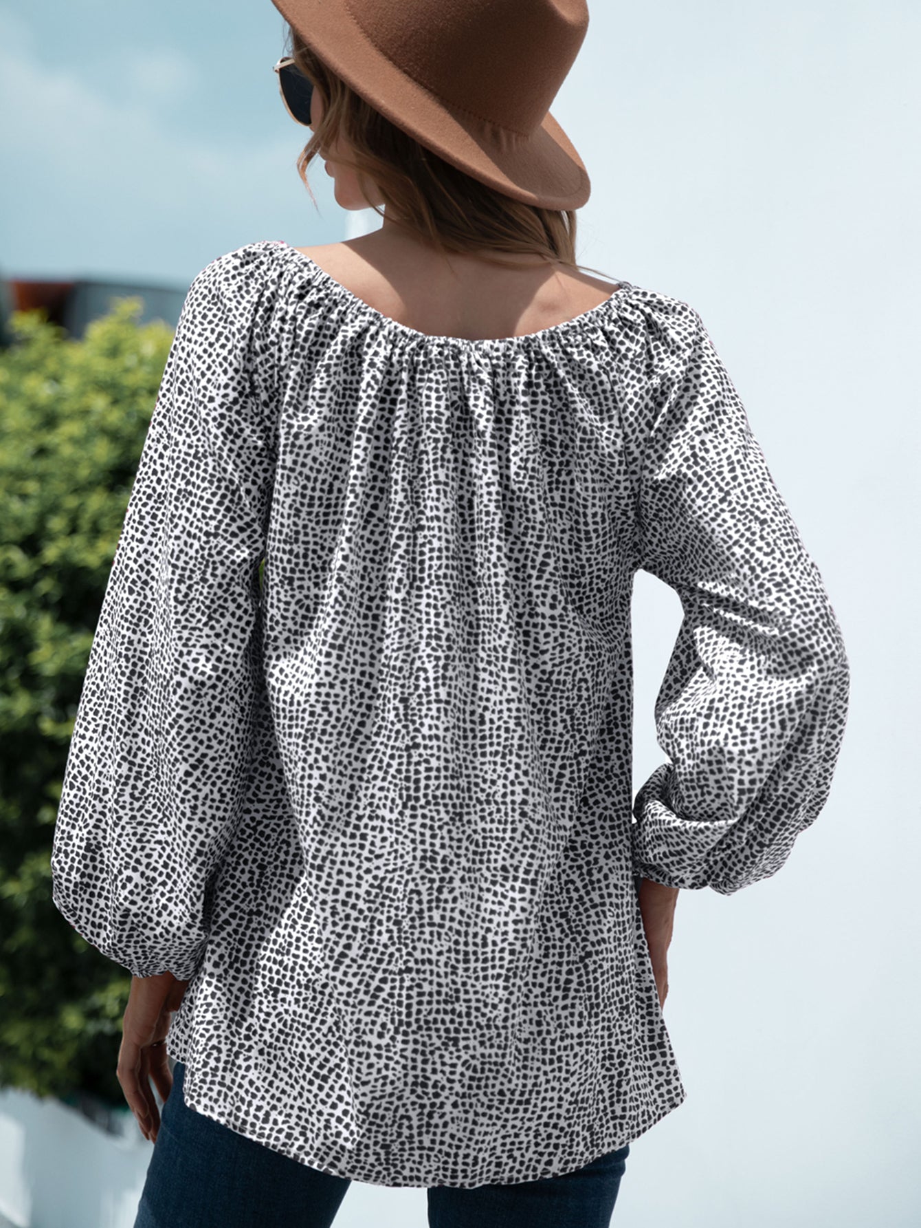 Printed Tie-Neck Balloon Sleeve Blouse – Trendsi | ClozArt