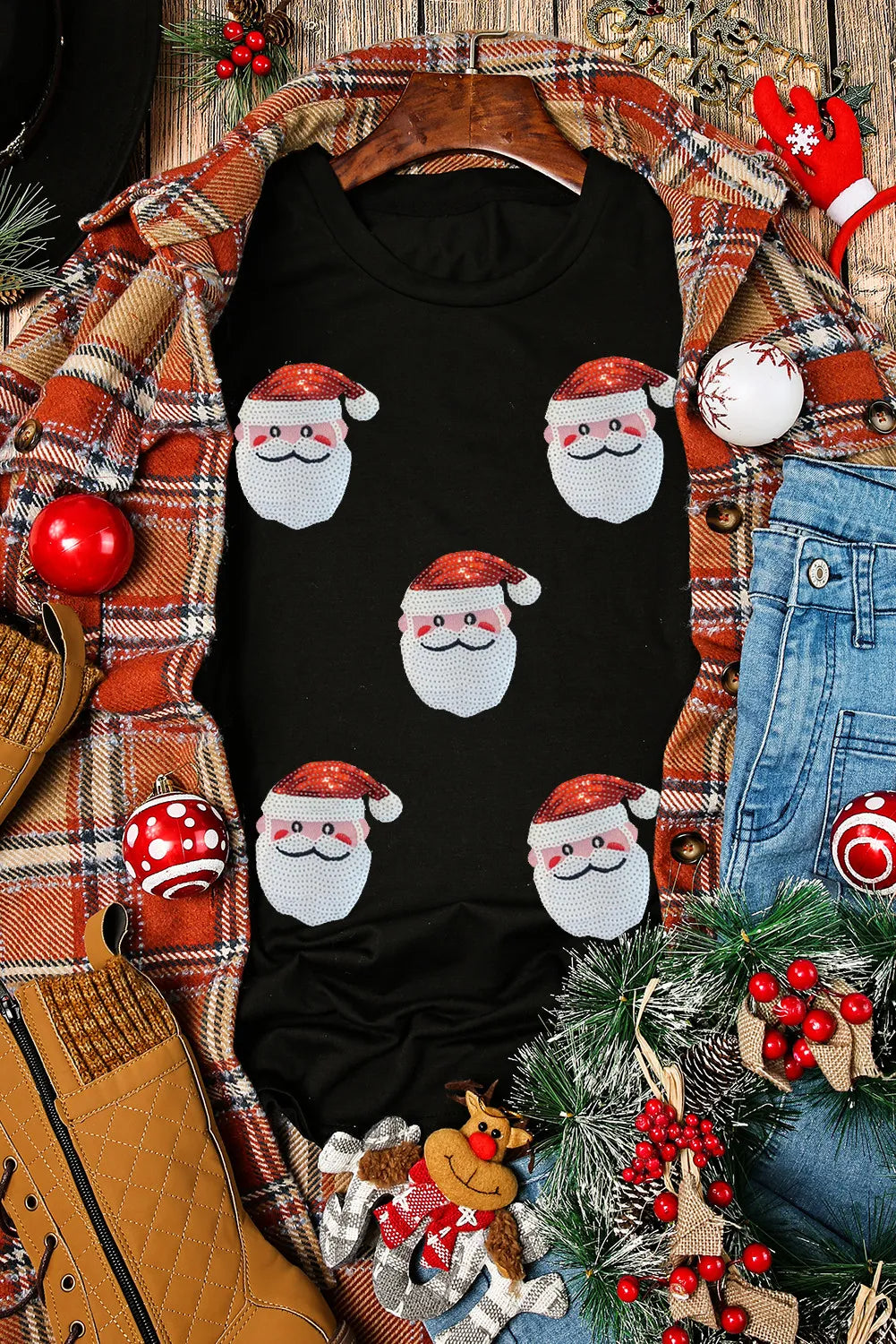 Sequin Santa Round Neck Short Sleeve T-Shirt – Trendsi | ClozArt