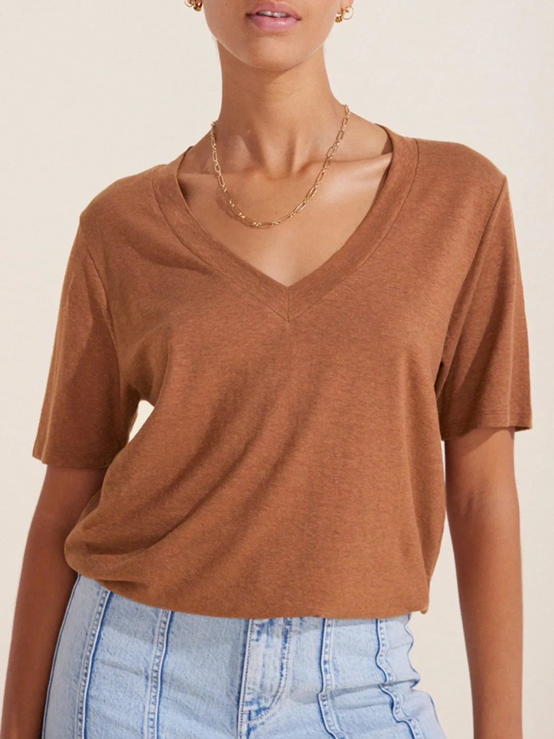 V-Neck Short Sleeve T-Shirt – Trendsi | ClozArt