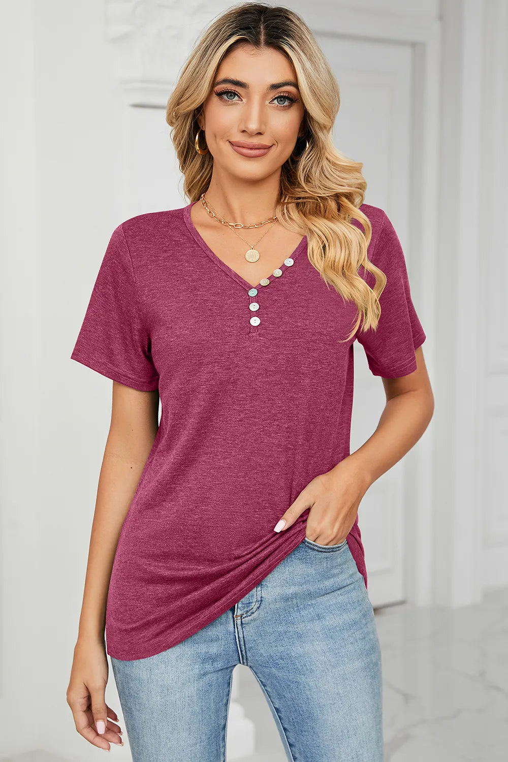 V-Neck Short Sleeve T-Shirt – Trendsi | ClozArt