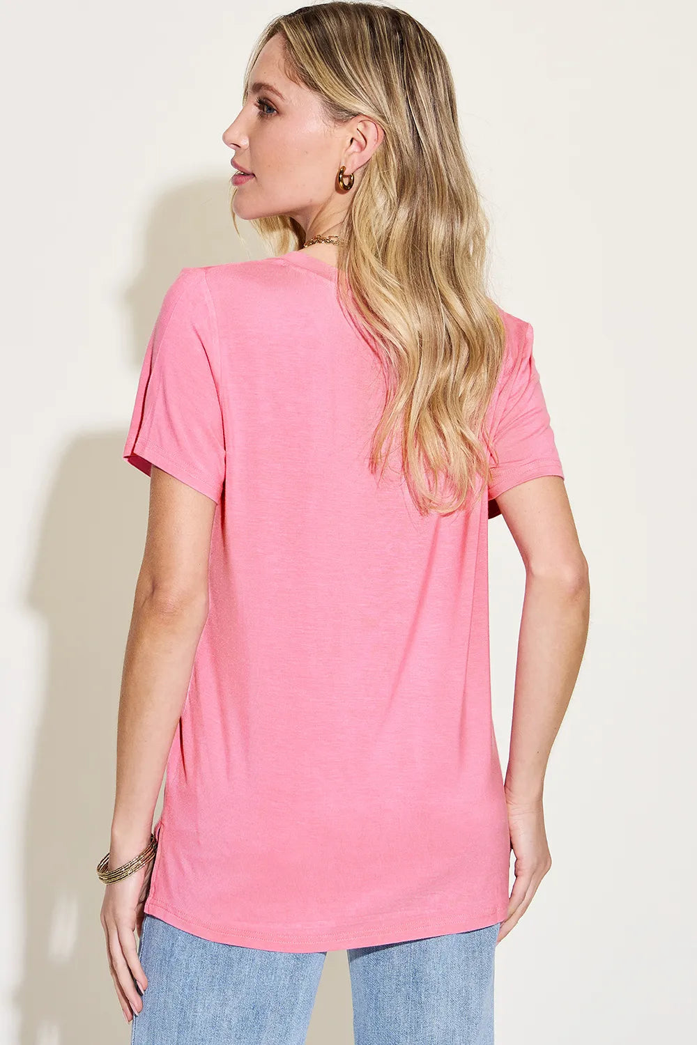 Basic Bae Full Size V-Neck High-Low T-Shirt – Trendsi | ClozArt