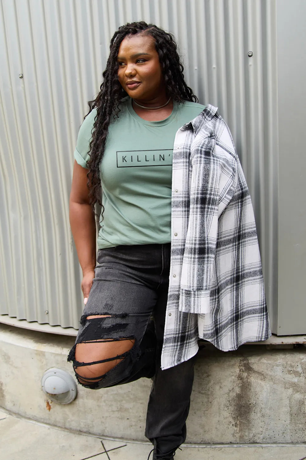 Simply Love Full Size KILLIN'IT Short Sleeve T-Shirt – Trendsi | ClozArt
