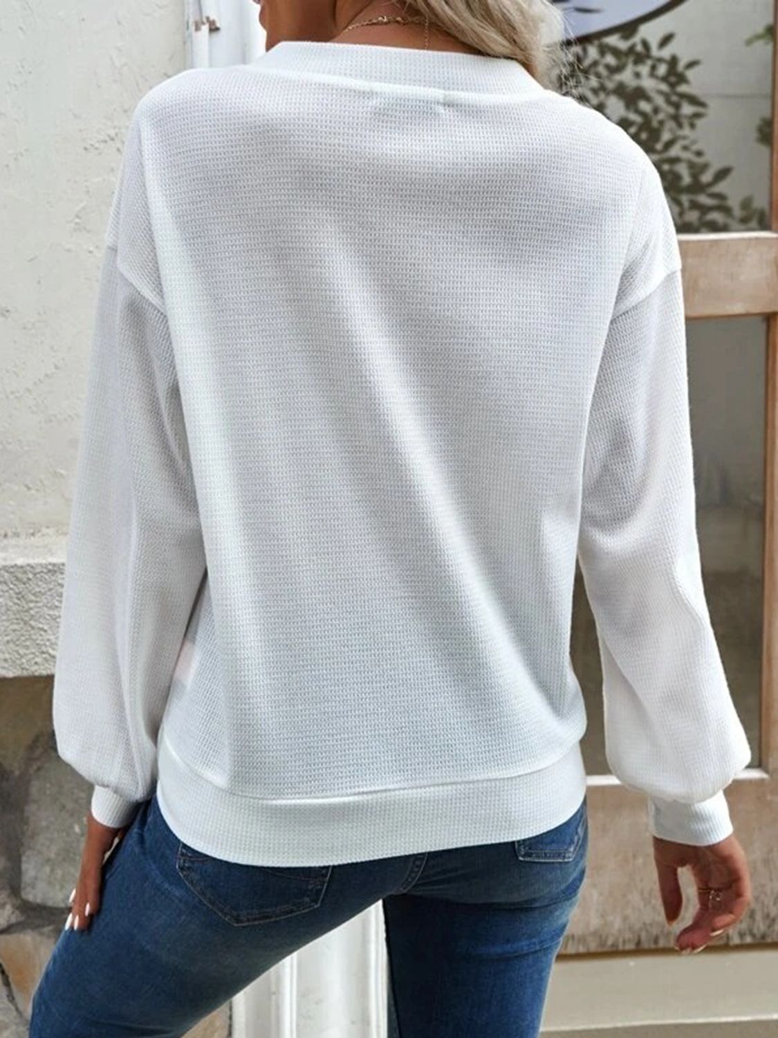 V-Neck Dropped Shoulder Blouse – Trendsi | ClozArt
