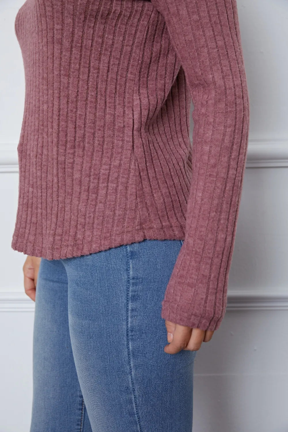 Lace Detail Long Sleeve T-Shirt – Trendsi | ClozArt
