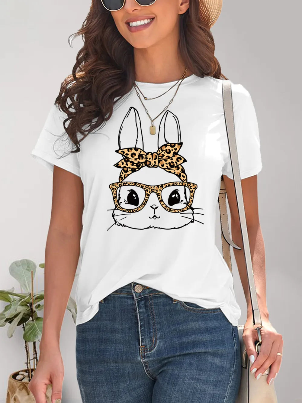 Rabbit Graphic Round Neck Short Sleeve T-Shirt – Trendsi | ClozArt