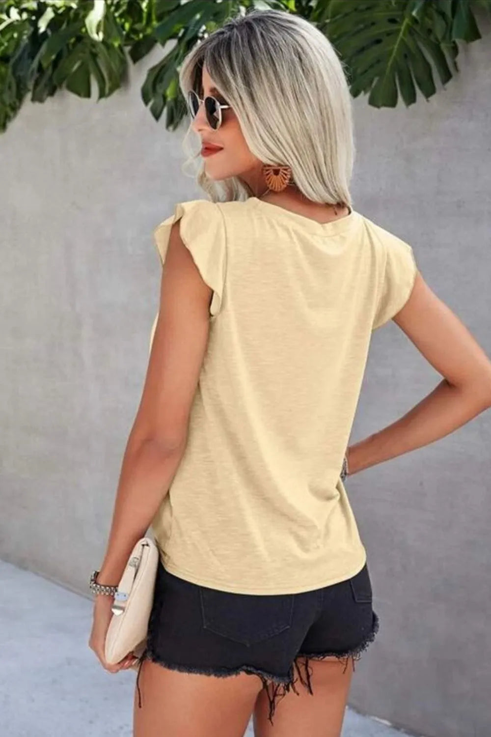 Ruffled Round Neck Cap Sleeve T-Shirt – Trendsi | ClozArt