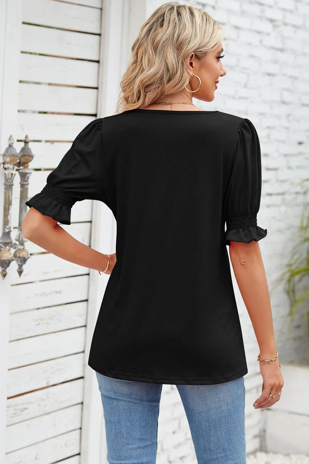Smocked Square Neck Short Sleeve T-Shirt – Trendsi | ClozArt