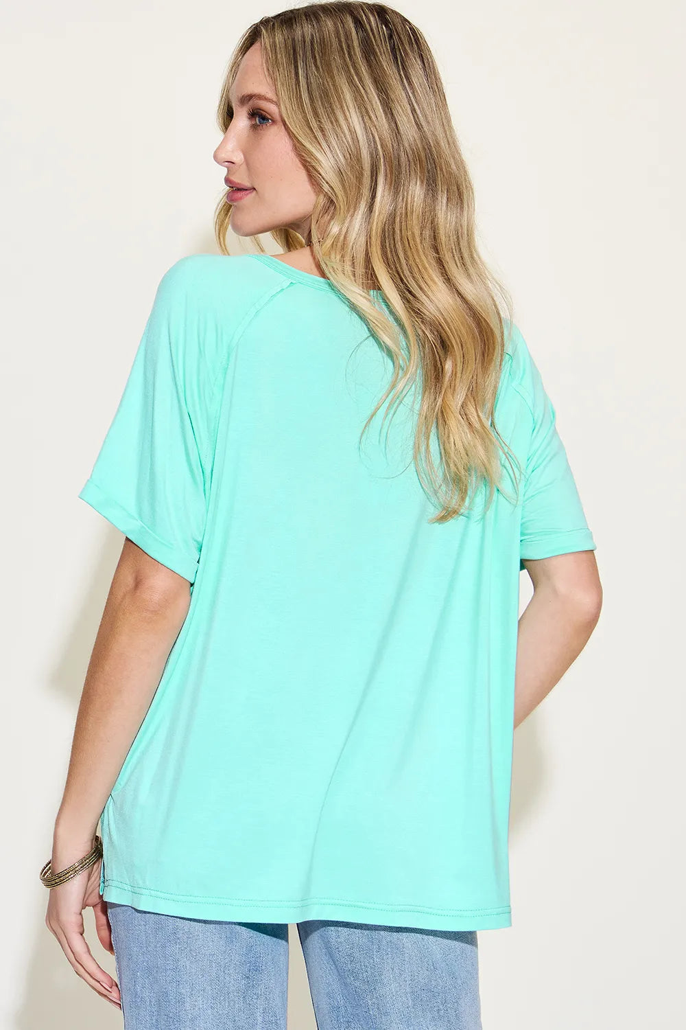 Basic Bae Full Size Bamboo Slit V-Neck Short Sleeve T-Shirt – Trendsi | ClozArt