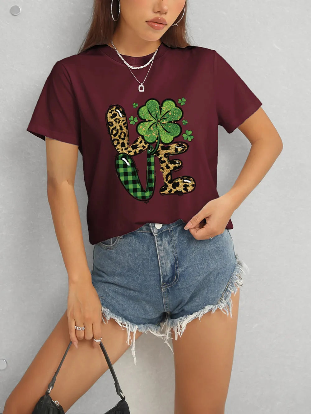 LOVE Round Neck Short Sleeve T-Shirt – Trendsi | ClozArt