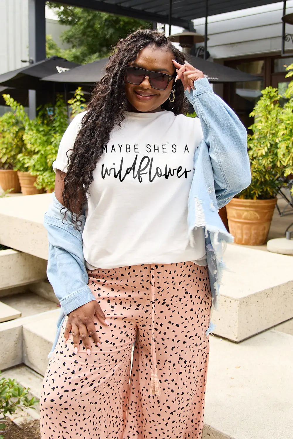 Simply Love Full Size MAYBE SHE'S A WILDFLOWER Short Sleeve T-Shirt – Trendsi | ClozArt