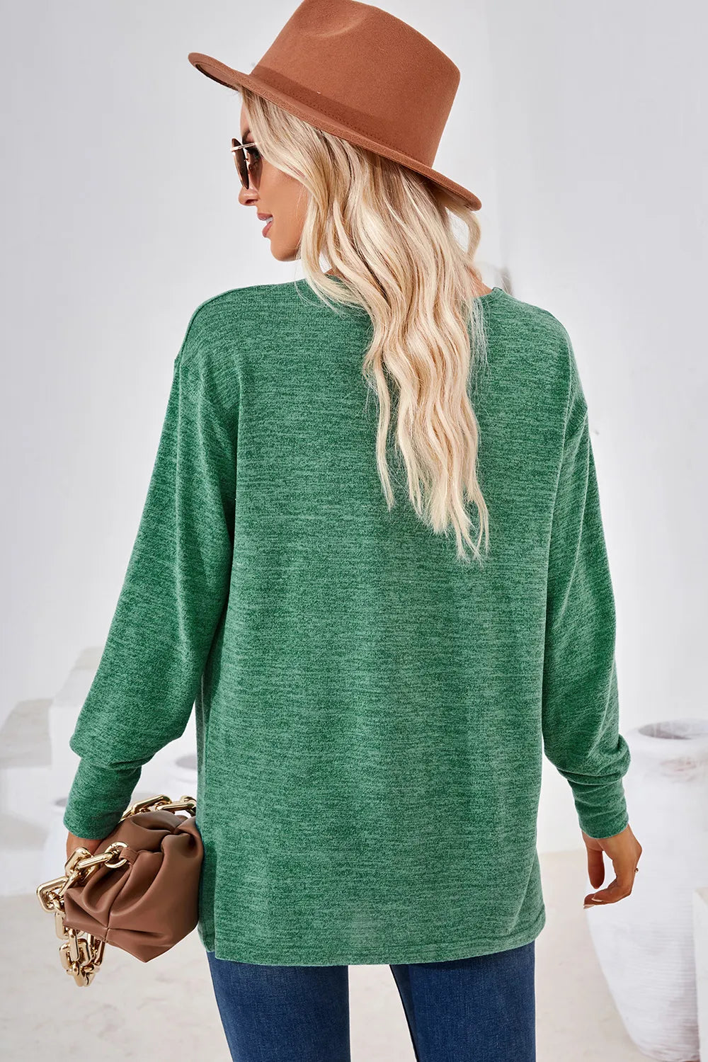 V-Neck Dropped Shoulder T-Shirt – Trendsi | ClozArt