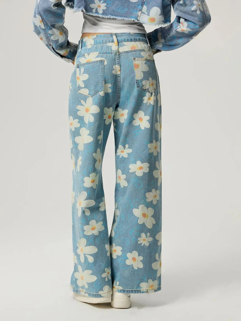 Pocketed Floral Wide Leg Jeans – Trendsi | ClozArt