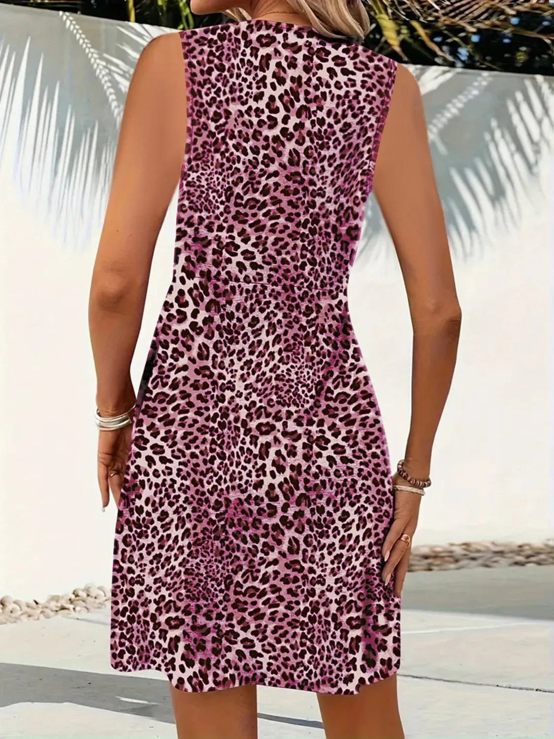 Leopard V-Neck Sleeveless Mini Dress – Trendsi | ClozArt