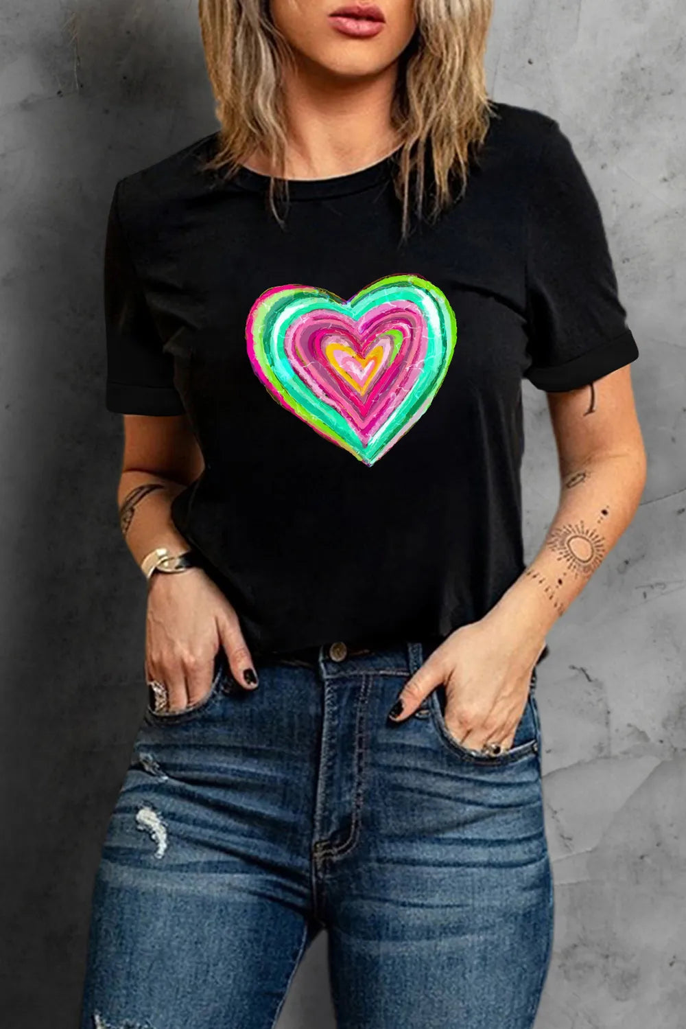Heart Round Neck Short Sleeve T-Shirt – Trendsi | ClozArt