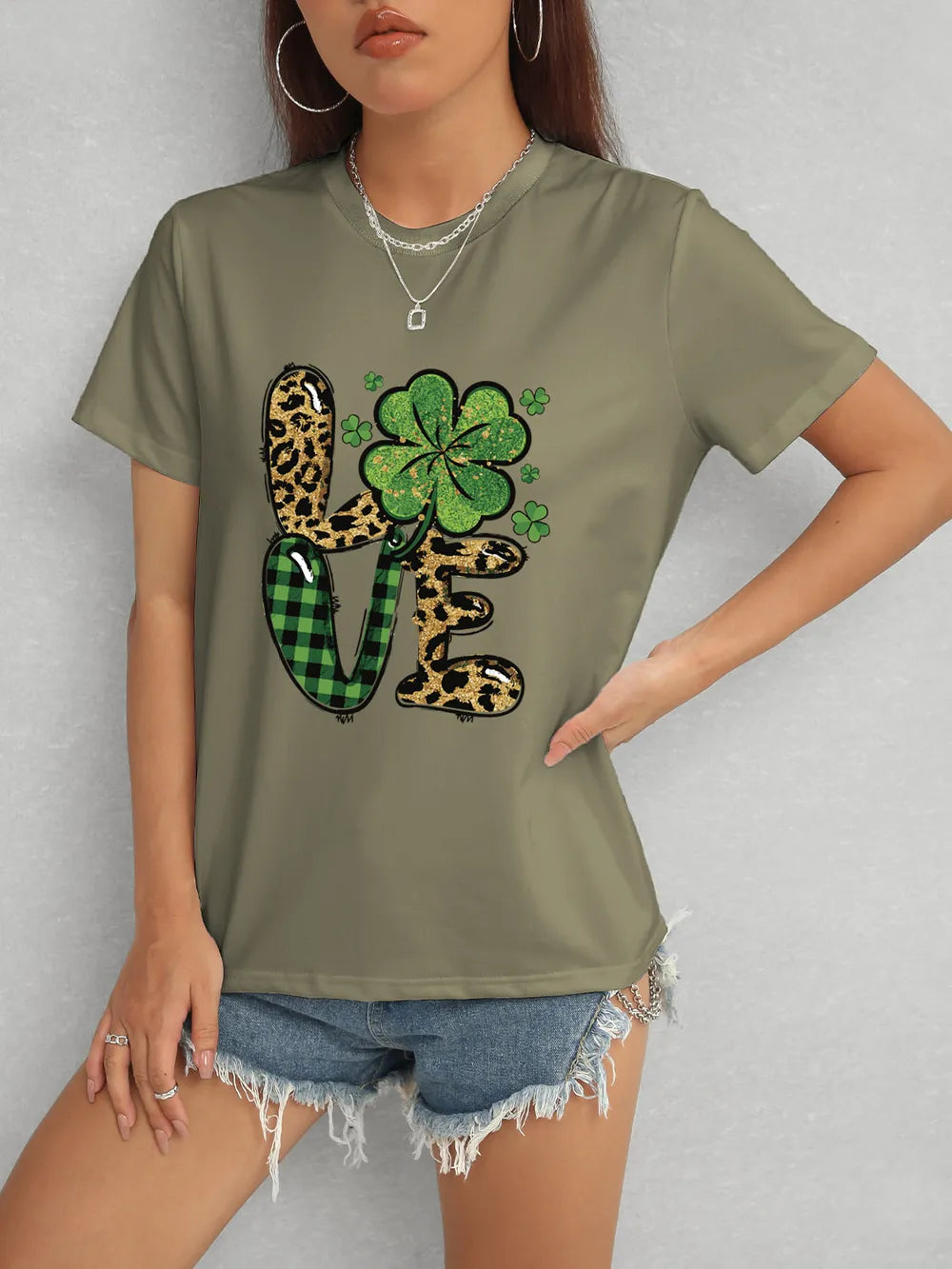 LOVE Round Neck Short Sleeve T-Shirt – Trendsi | ClozArt