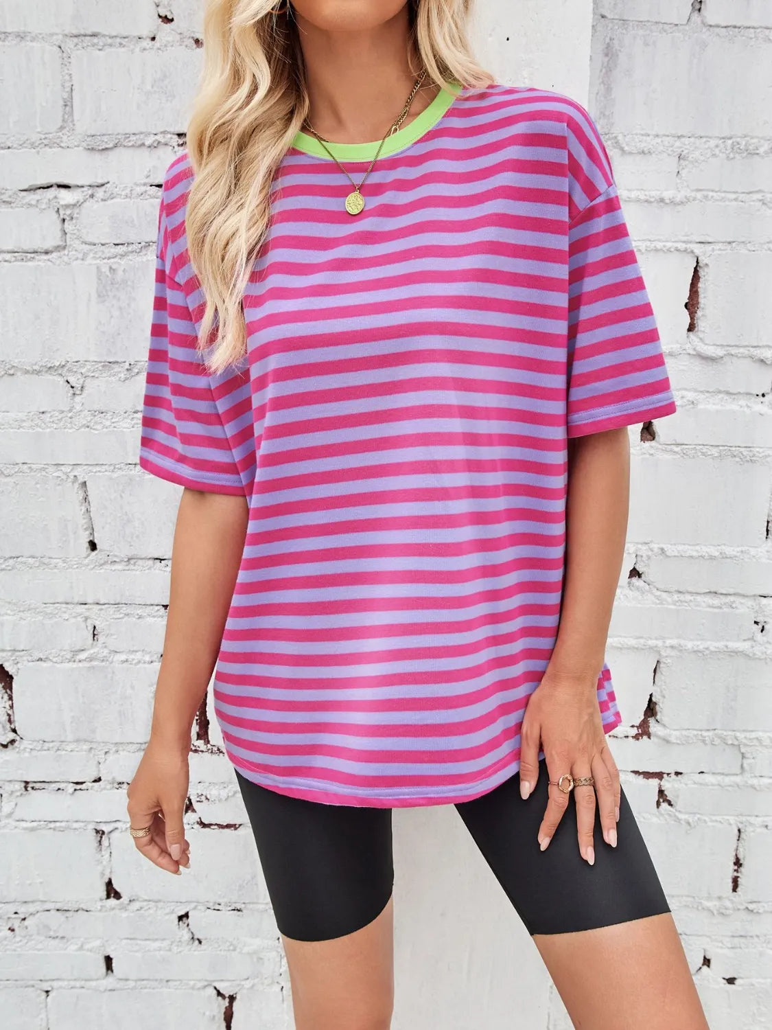 Contrast Striped Round Neck T-Shirt – Trendsi | ClozArt