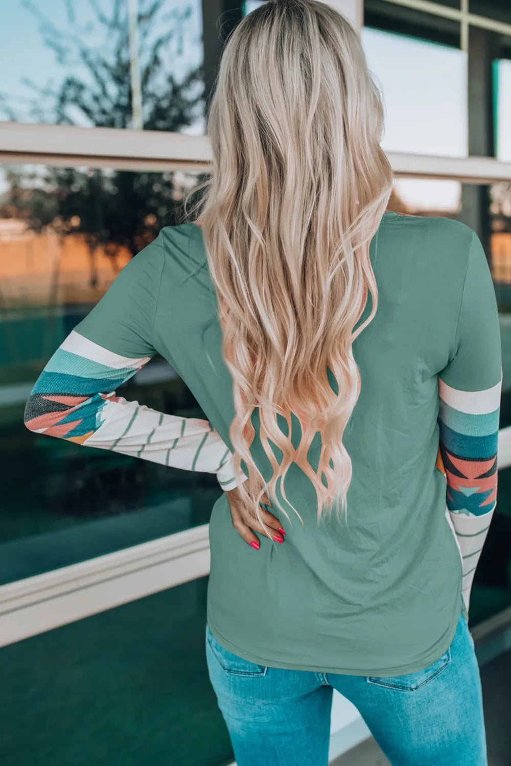 Geometric Round Neck Long Sleeve T-Shirt – Trendsi | ClozArt