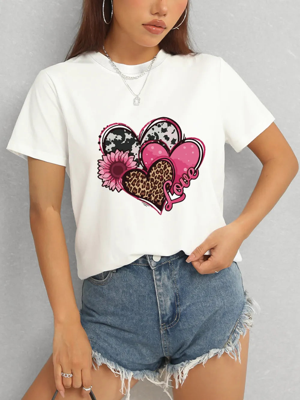 Heart Round Neck Short Sleeve T-Shirt – Trendsi | ClozArt