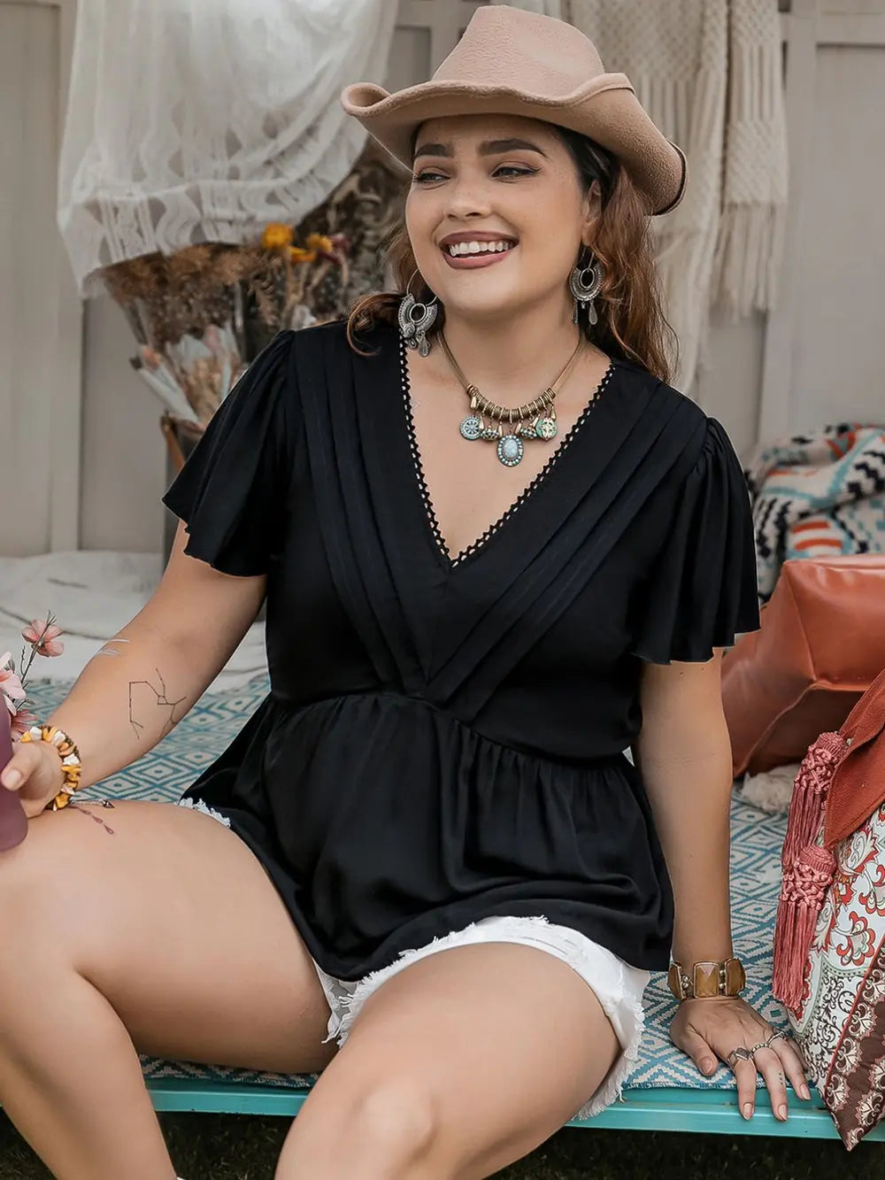 Plus Size V-Neck Flutter Sleeve Blouse – Trendsi | ClozArt