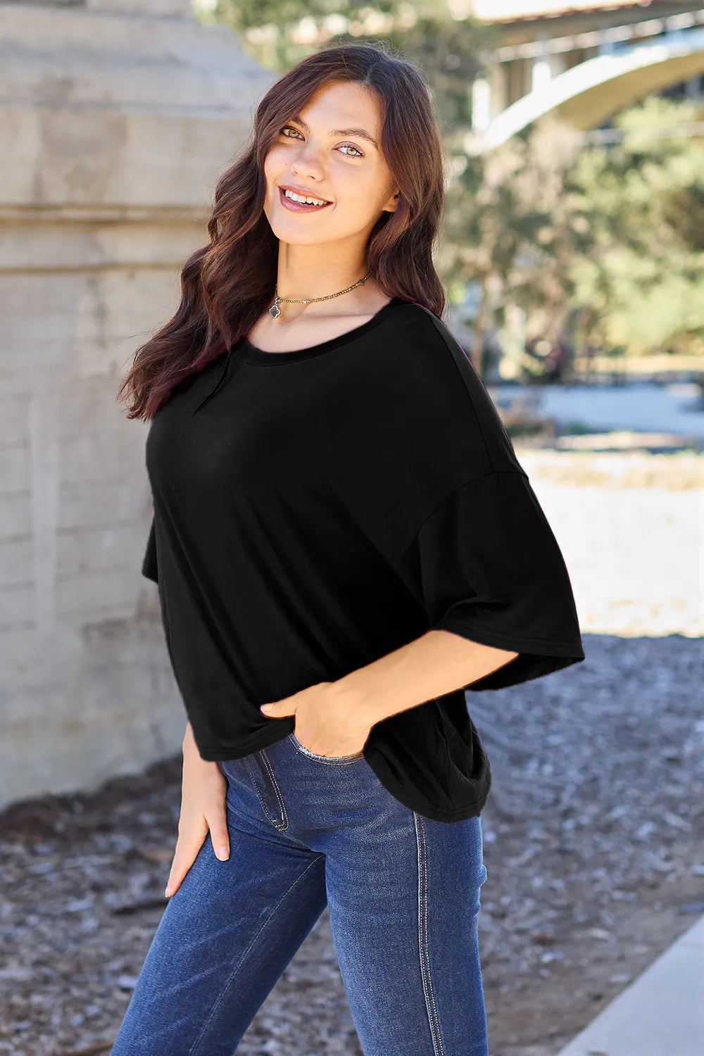 Basic Bae Bamboo Full Size Round Neck Drop Shoulder T-Shirt – Trendsi | ClozArt