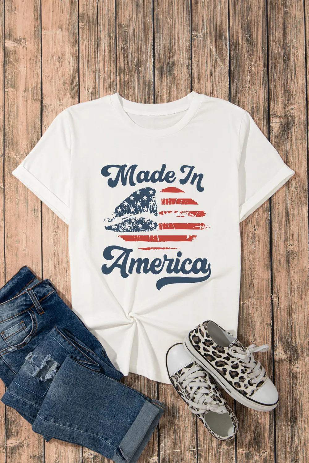 Graphic Round Neck Short Sleeve T-Shirt – Trendsi | ClozArt