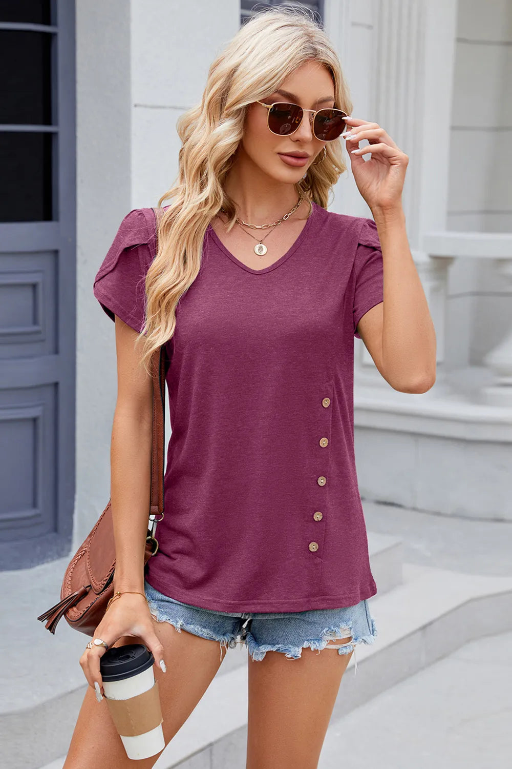 V-Neck Short Sleeve T-Shirt – Trendsi | ClozArt