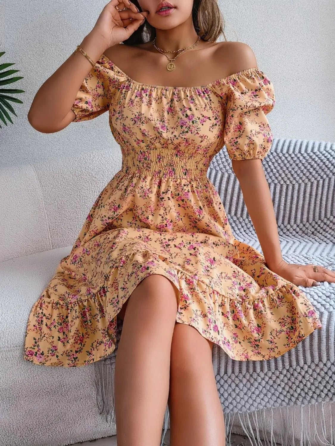 Ruffled Hem Floral Puff Sleeve Dress – Trendsi | ClozArt