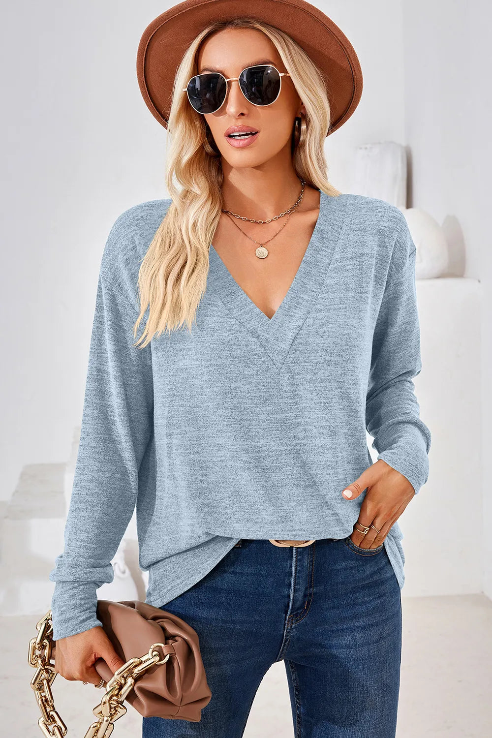 V-Neck Dropped Shoulder T-Shirt – Trendsi | ClozArt