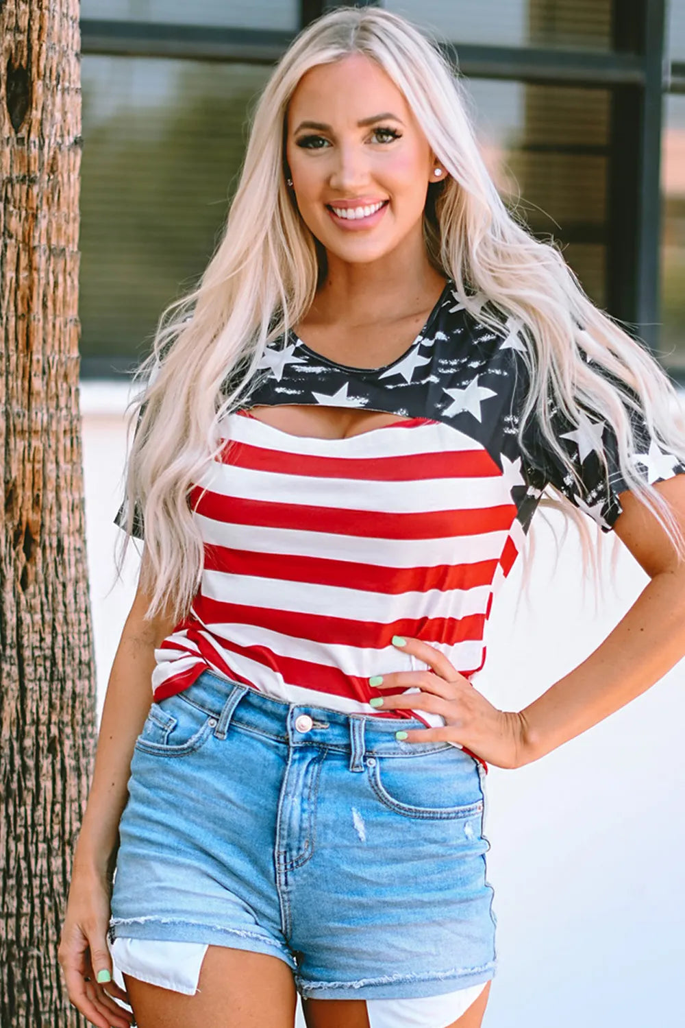 Cutout Striped Round Neck Short Sleeve T-Shirt – Trendsi | ClozArt