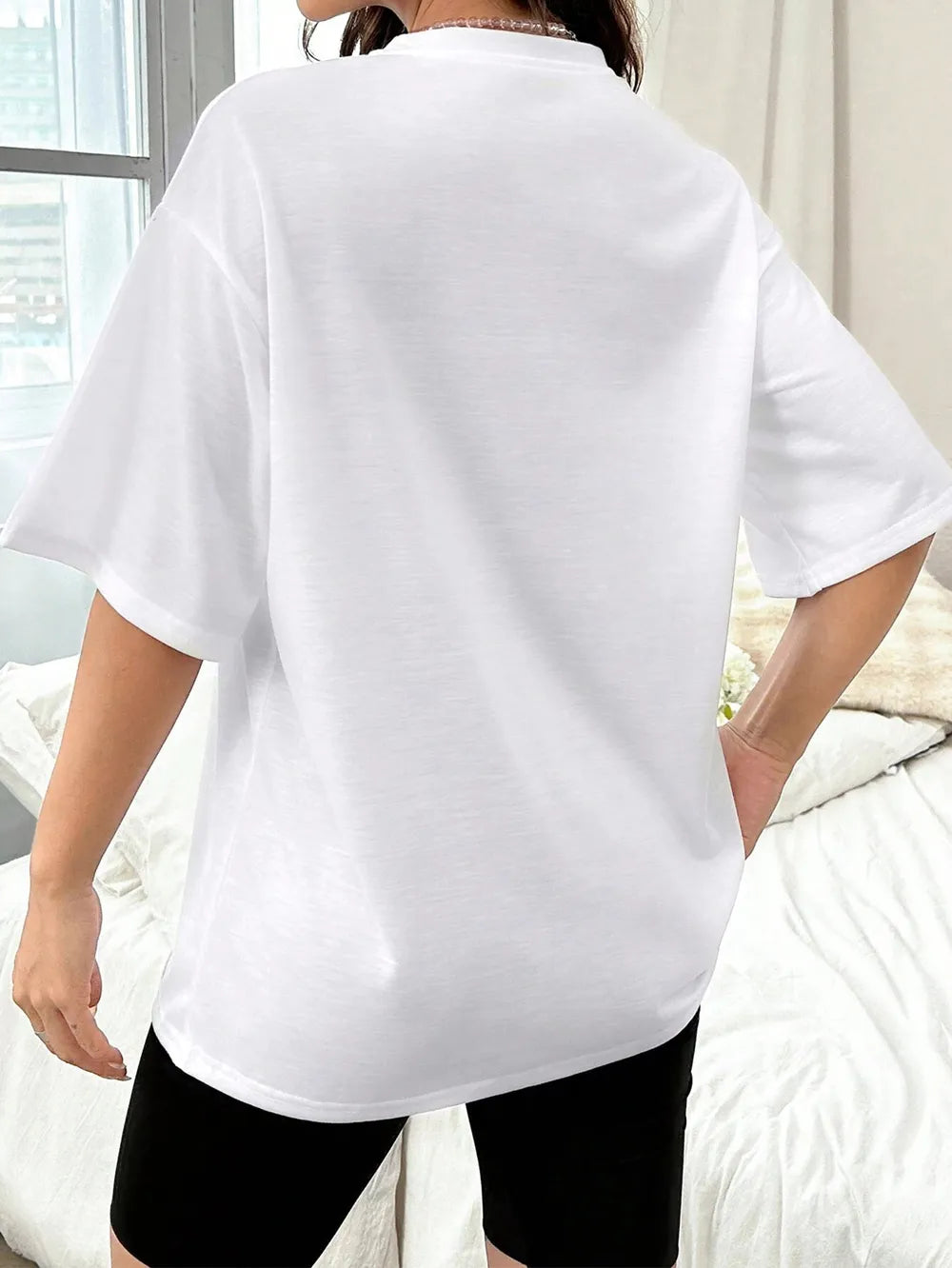 Guitar Graphic Round Neck Half Sleeve T-Shirt – Trendsi | ClozArt