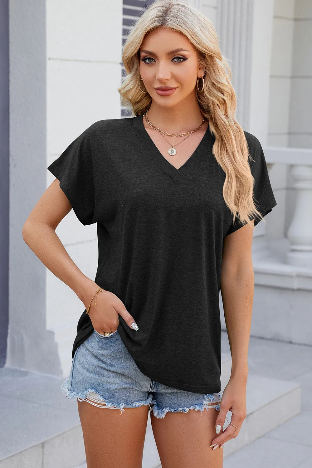V-Neck Short Sleeve T-Shirt – Trendsi | ClozArt