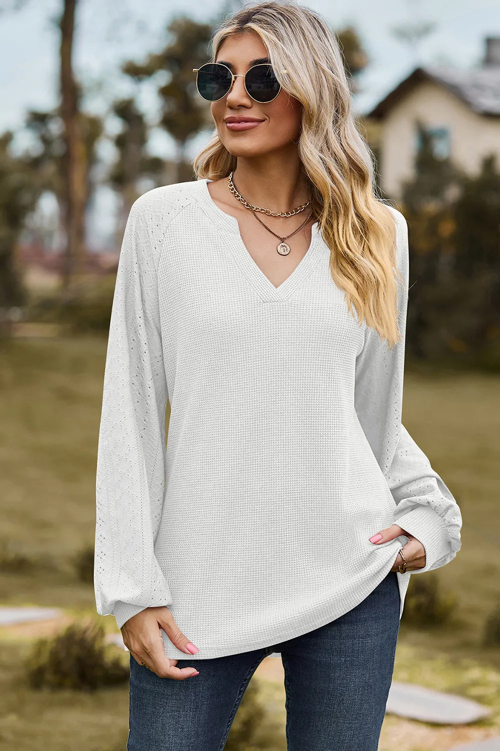 Eyelet Notched Raglan Sleeve T-Shirt – Trendsi | ClozArt