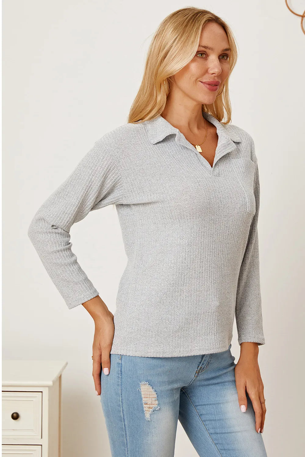 Collared Neck Dropped Shoulder T-Shirt – Trendsi | ClozArt