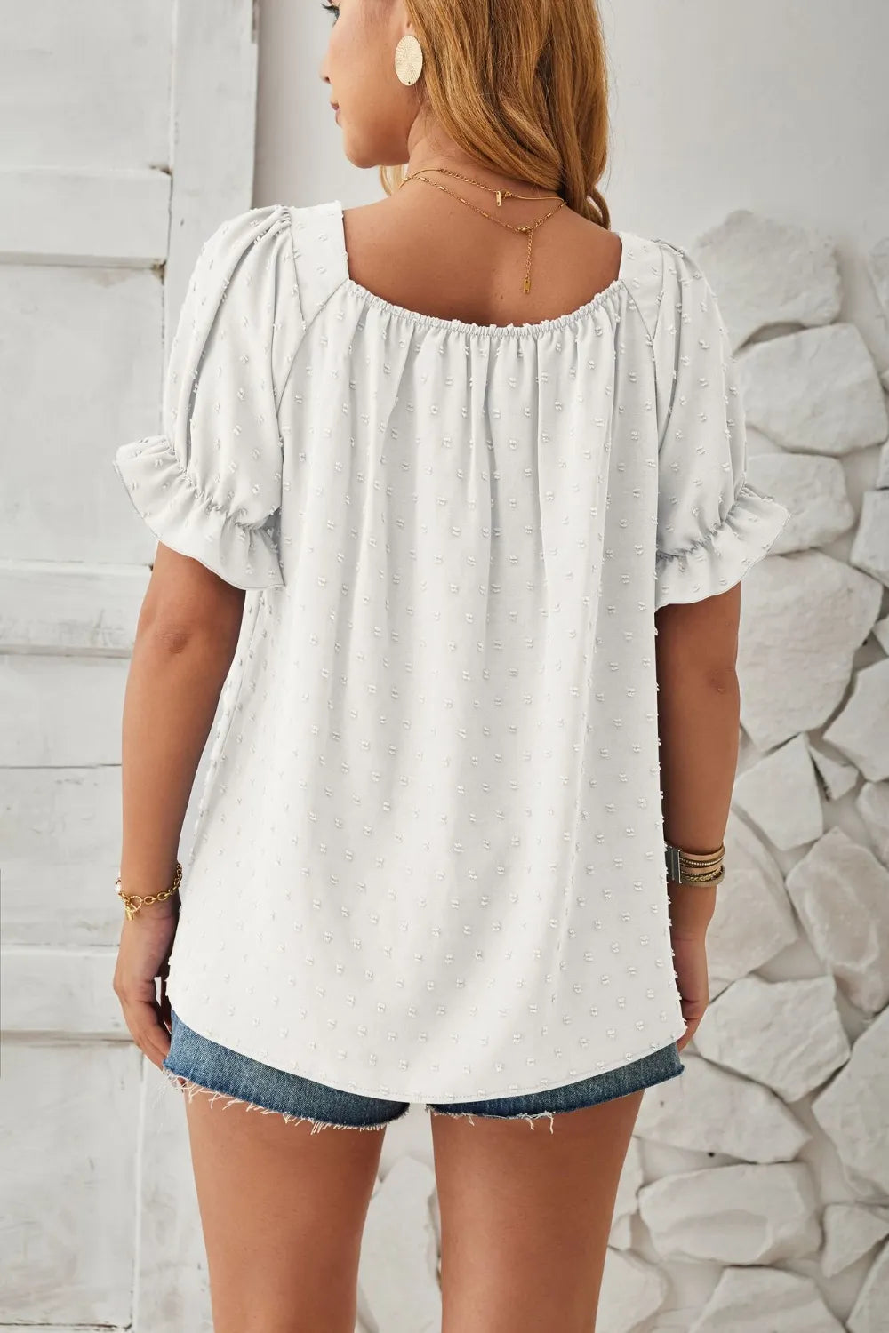Swiss Dot Smocked Square Neck Short Sleeve T-Shirt – Trendsi | ClozArt