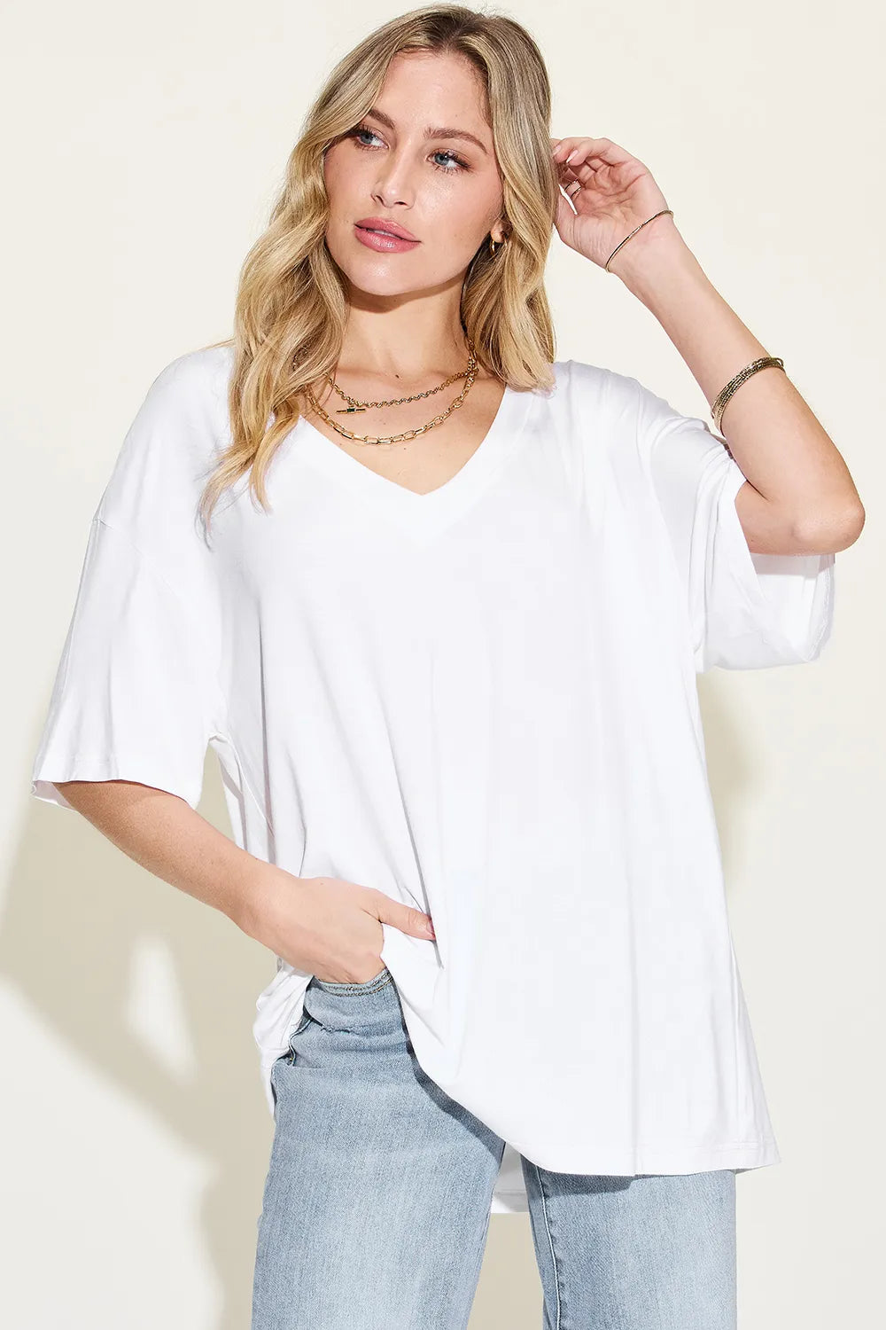 Basic Bae Full Size Bamboo V-Neck Drop Shoulder T-Shirt – Trendsi | ClozArt
